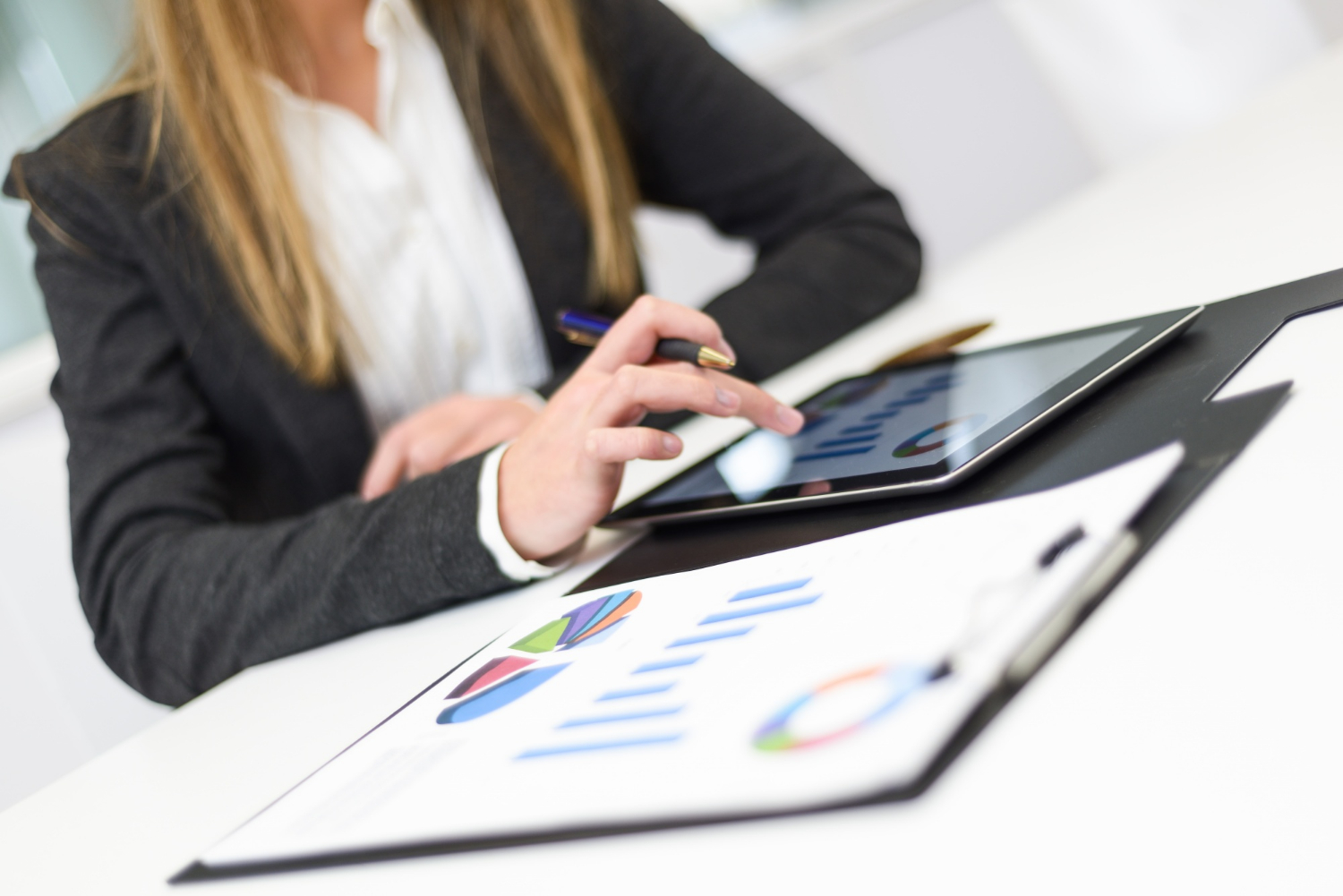 Program de management si rapoarte pe tableta
